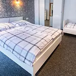 Jana Apartmán *